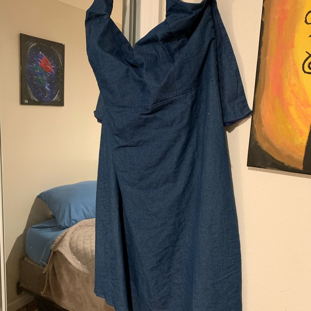 Unique vintage 2xl halter